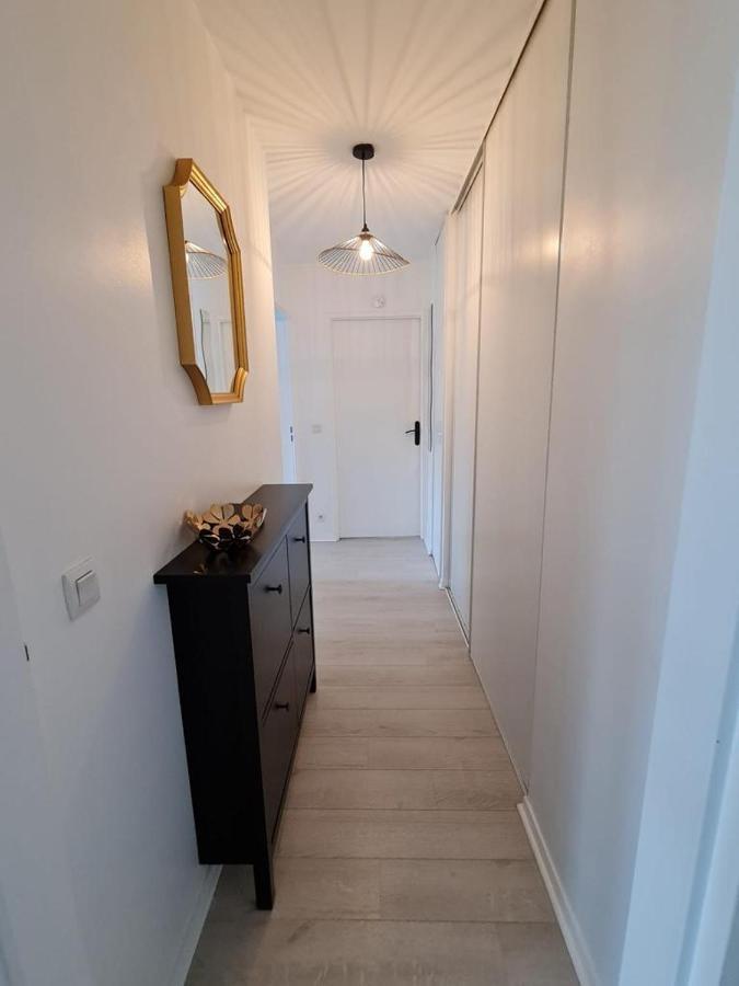 Eirene - Chessy Apartment Ngoại thất bức ảnh
